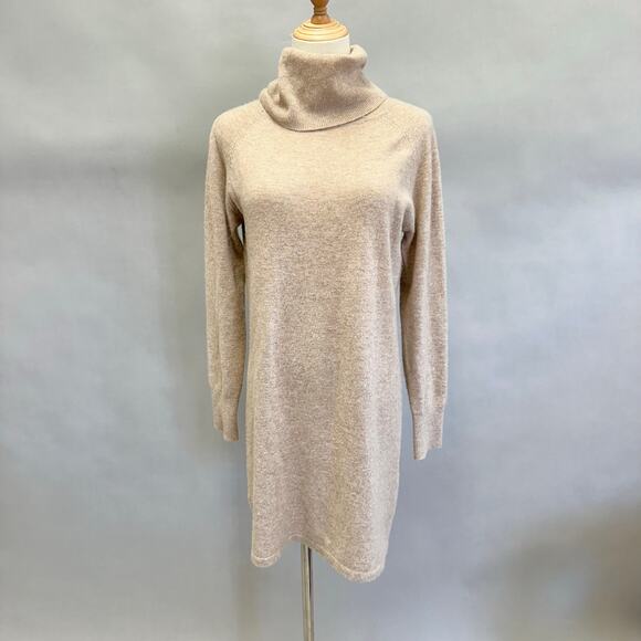 Quince Mongolian Cashmere Turtleneck Sweater Dress in Oatmeal Size Medium - Picture 15 of 15